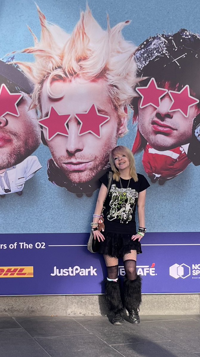 ace Ⴟ🦦 tweet media