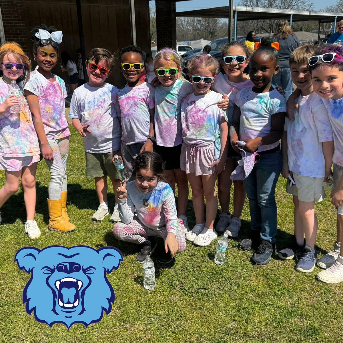 pcssdschools's tweet image. 📸 Here’s a look at learning across PCSSD this week!
Classrooms were full of creativity, hands‑on projects, and moments that showed just how hard students and staff work every day. Enjoy these moments pulled from our schools' posts. #PCSSDproud #ServeAll