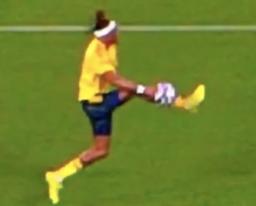 فهد الروقي tweet media