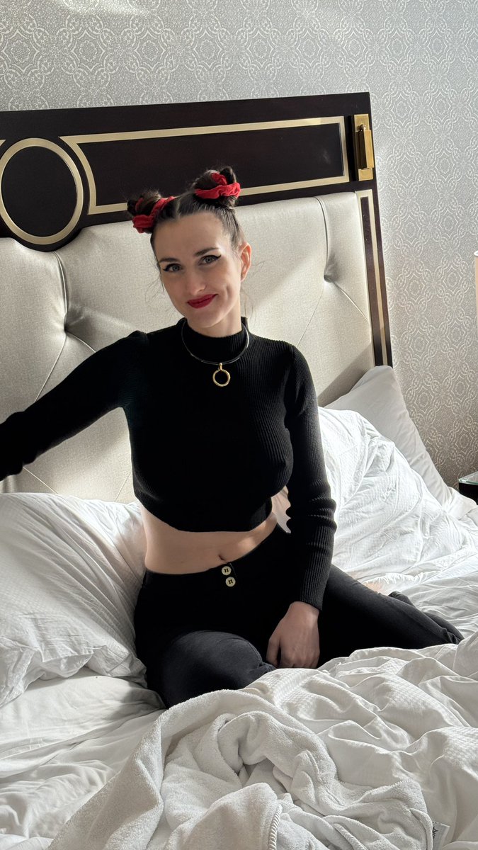 Master taking a few candids. We just got back from lunch at Finn’s. #happysubmissive #mdelacroix #candid #redlipstick