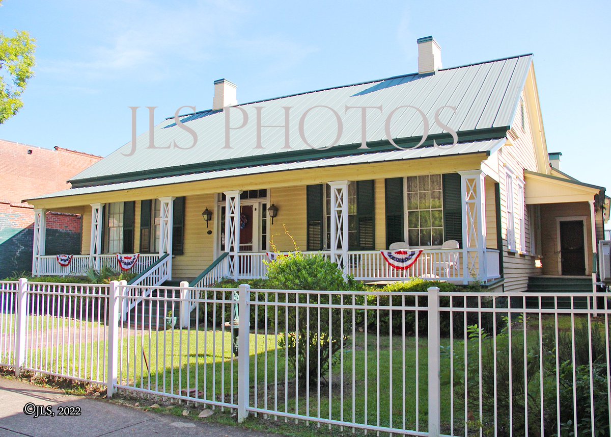 JLS Photos tweet media