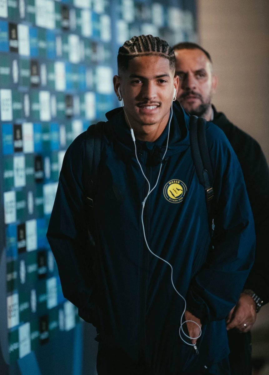 أراسكي tweet media