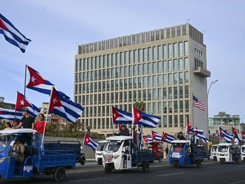 Toronto Sun tweet media