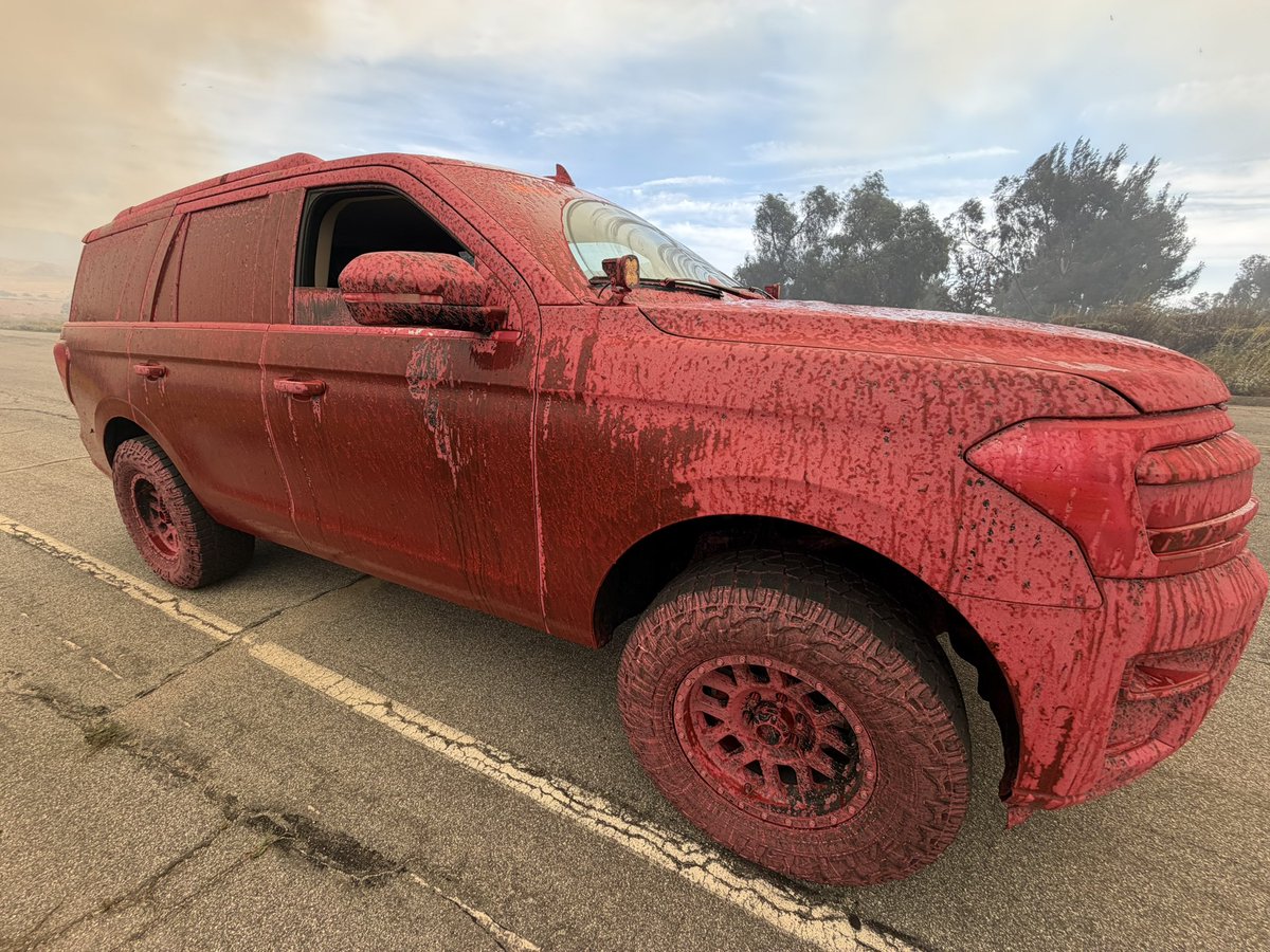 FirePhotoGirl tweet media