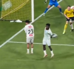 Mordenkainen Odeio Favelado tweet media