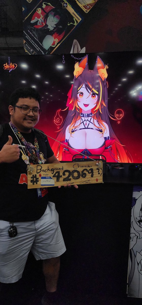 It was an honor and a privilege to meet and speak to <a href="/SinderVTuber/">Sinder 🔥</a> at Weebcon! Thank you for hearing me out and apologies if I ended up being too much. 'Twas very excited to meetcha!
#weebcon2026