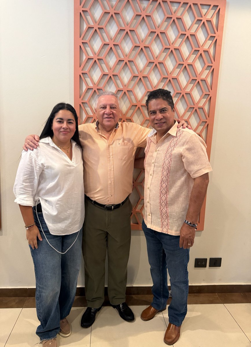 Lenin Amaro B. tweet media