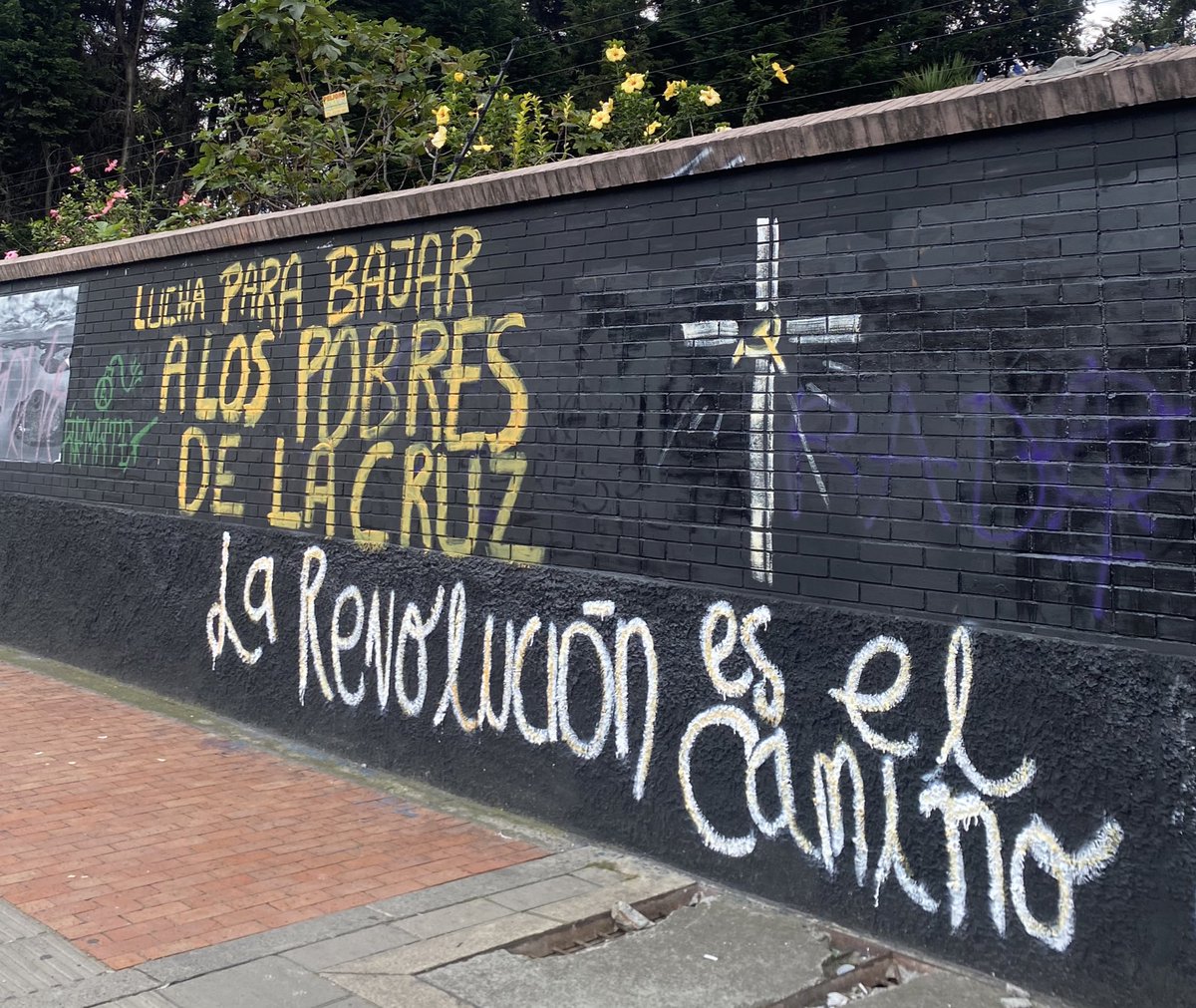 Lucha para bajar a lxs pobres de la cruz