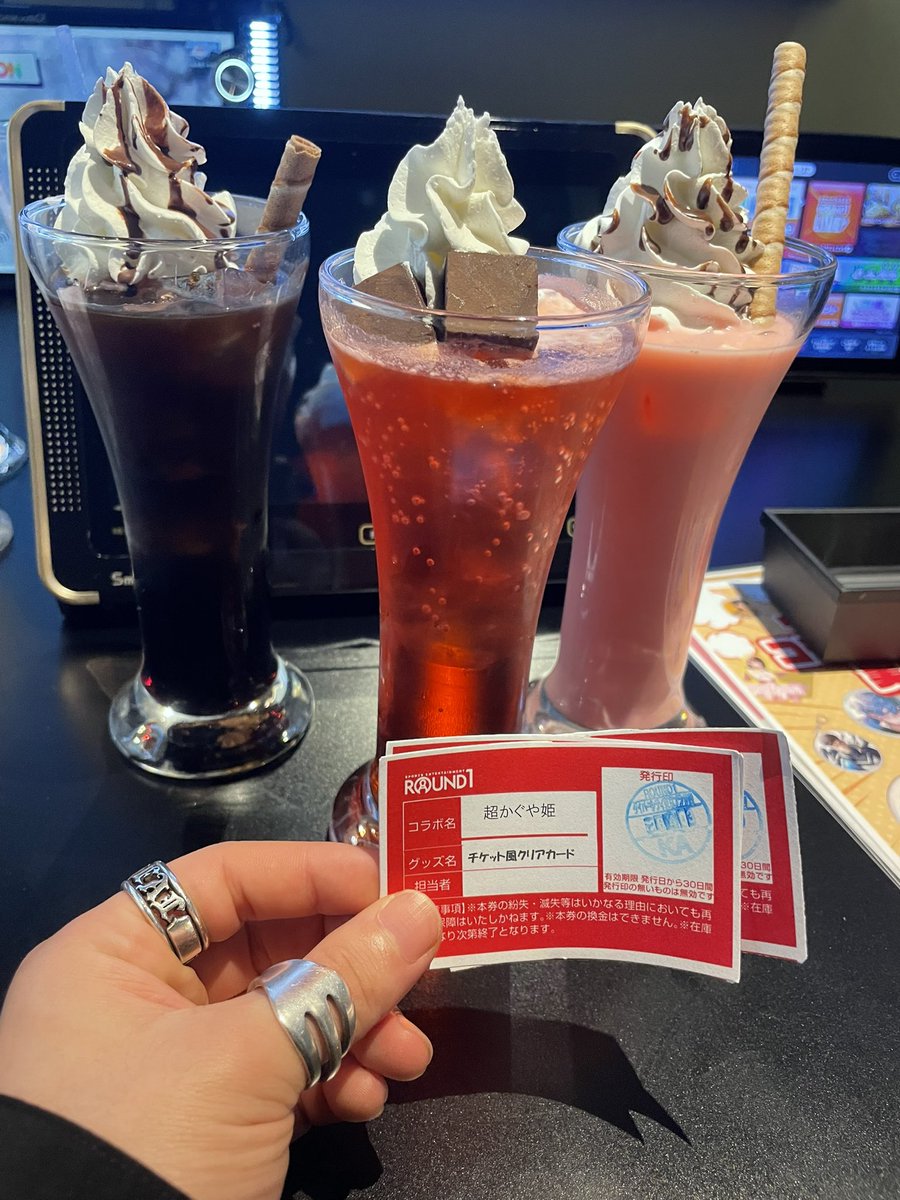 kussin00's tweet photo. 昨日は超かぐや姫とずとまよな1日 https://t.co/fAWtwdkT2U
