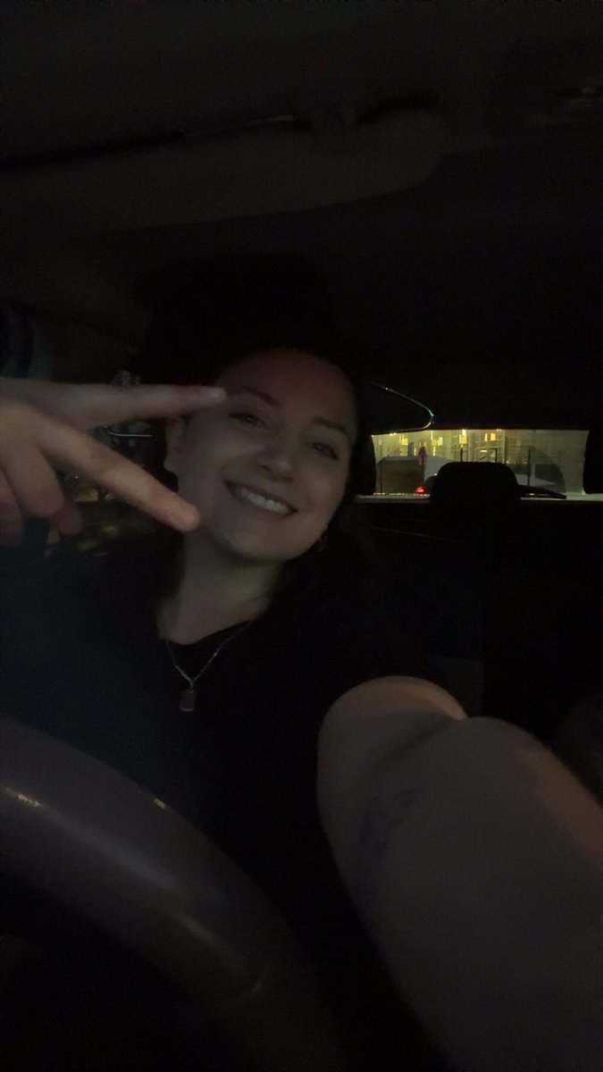 Lali ✮ tweet media