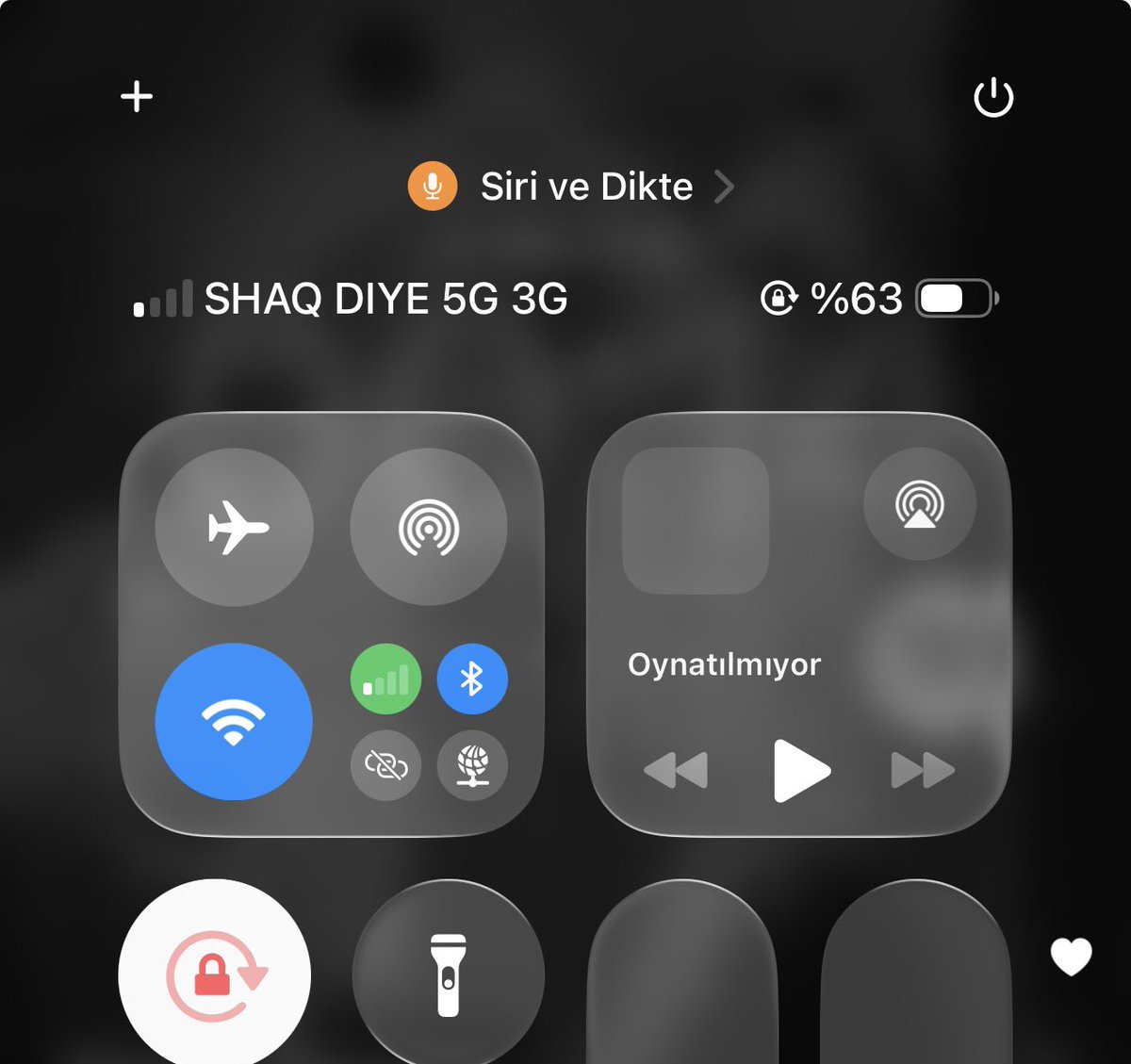 akolets's tweet photo. Shaq diye 5G ama çekmiyor @turkcell
3G’ye düştü kendi çekmediği için https://t.co/xYuldpXFhw