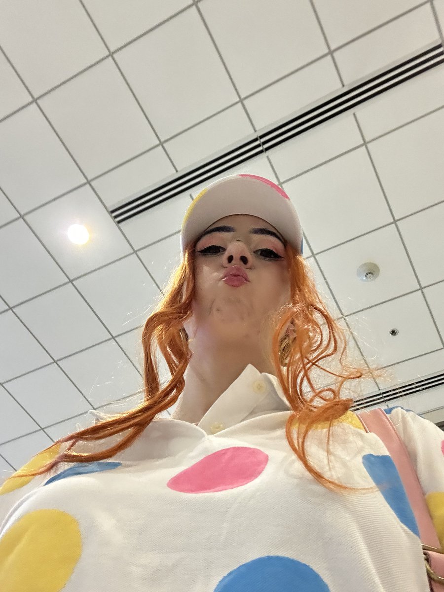 🦋🌱 Caitlin 🌱🦋 🔜 Sakura Con tweet media