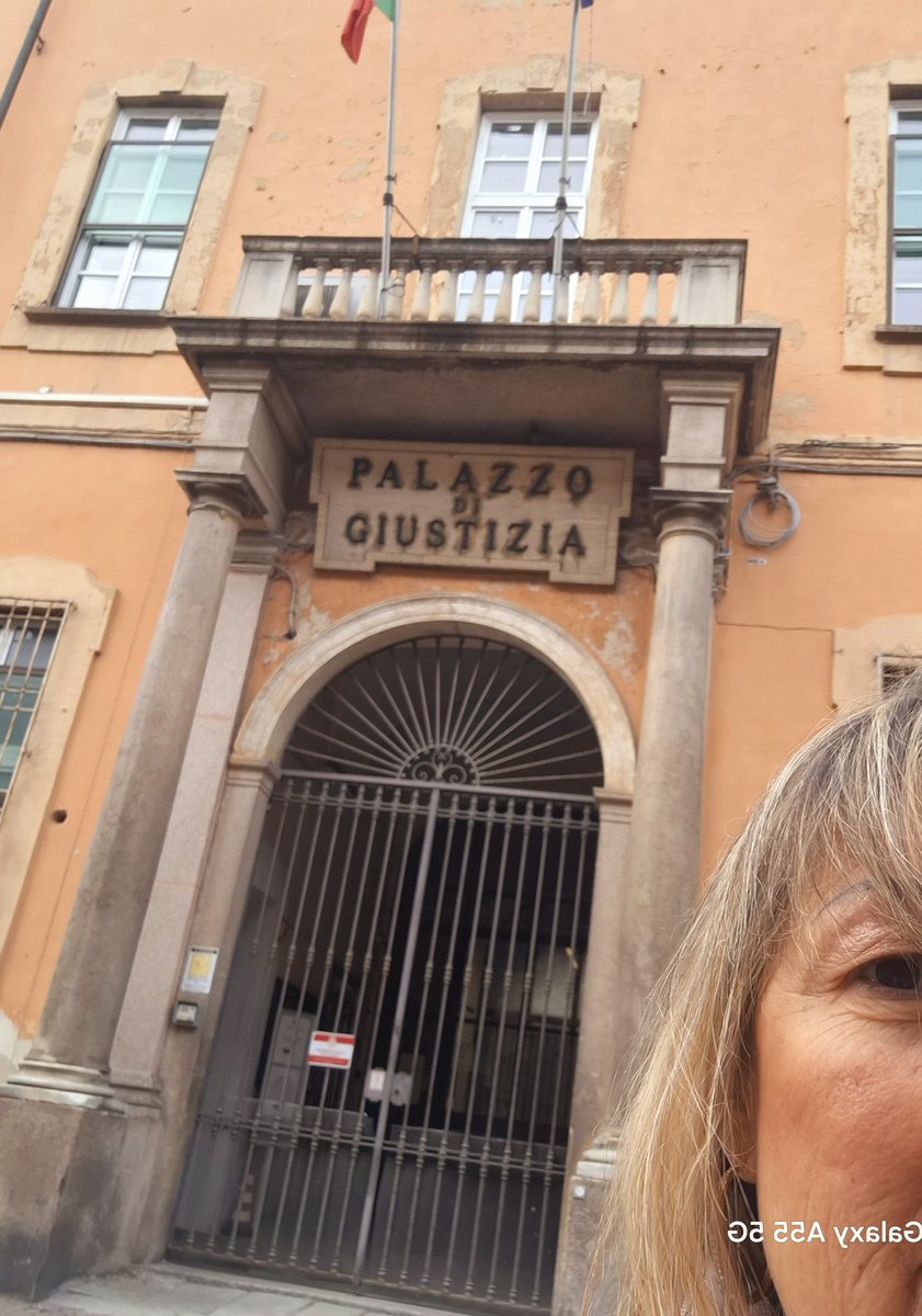 DanielaMaggi8's tweet photo. #Pavia ....e niente, non ho resistito....#Garlasco #quartogrado #chilhavisto #ore14 #ore14sera https://t.co/gvz2T1KIY1