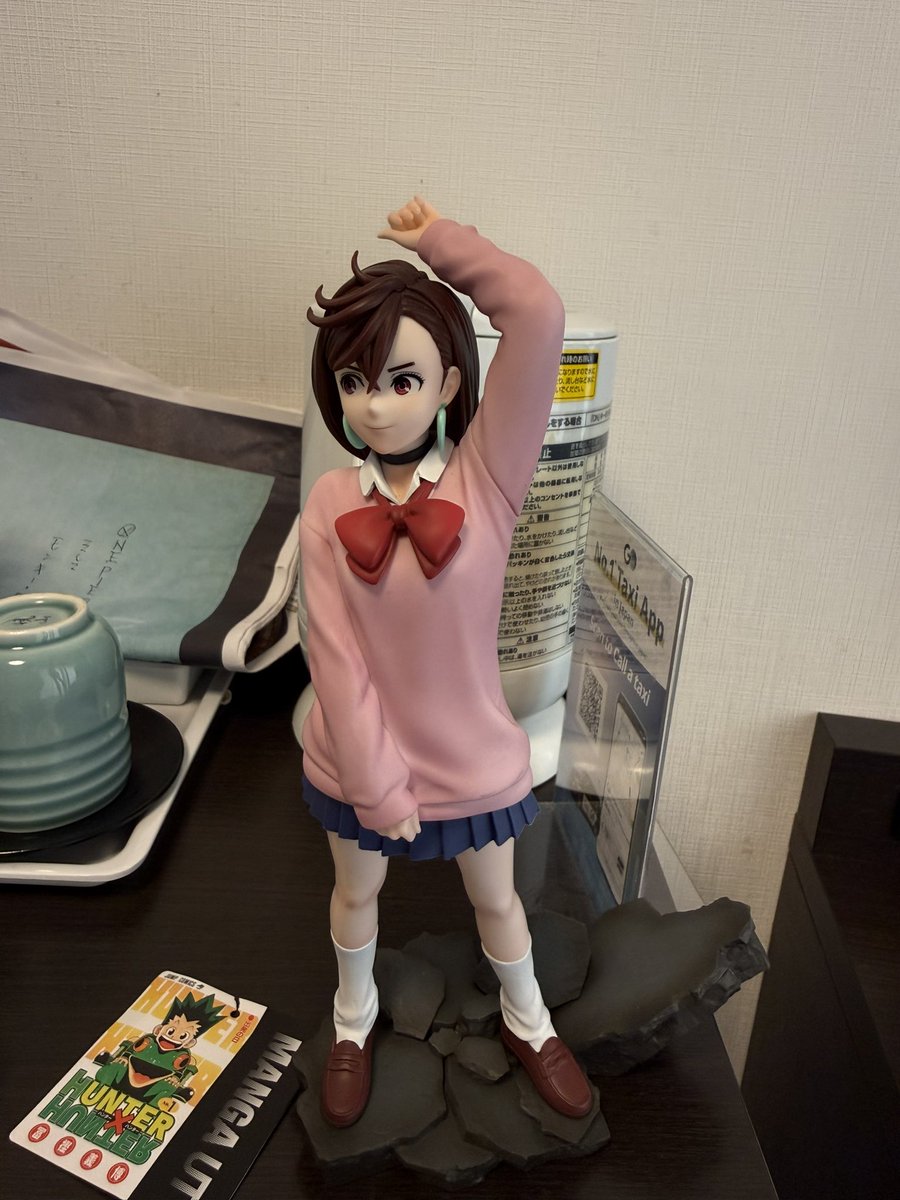 Hombre Pretencioso tweet media