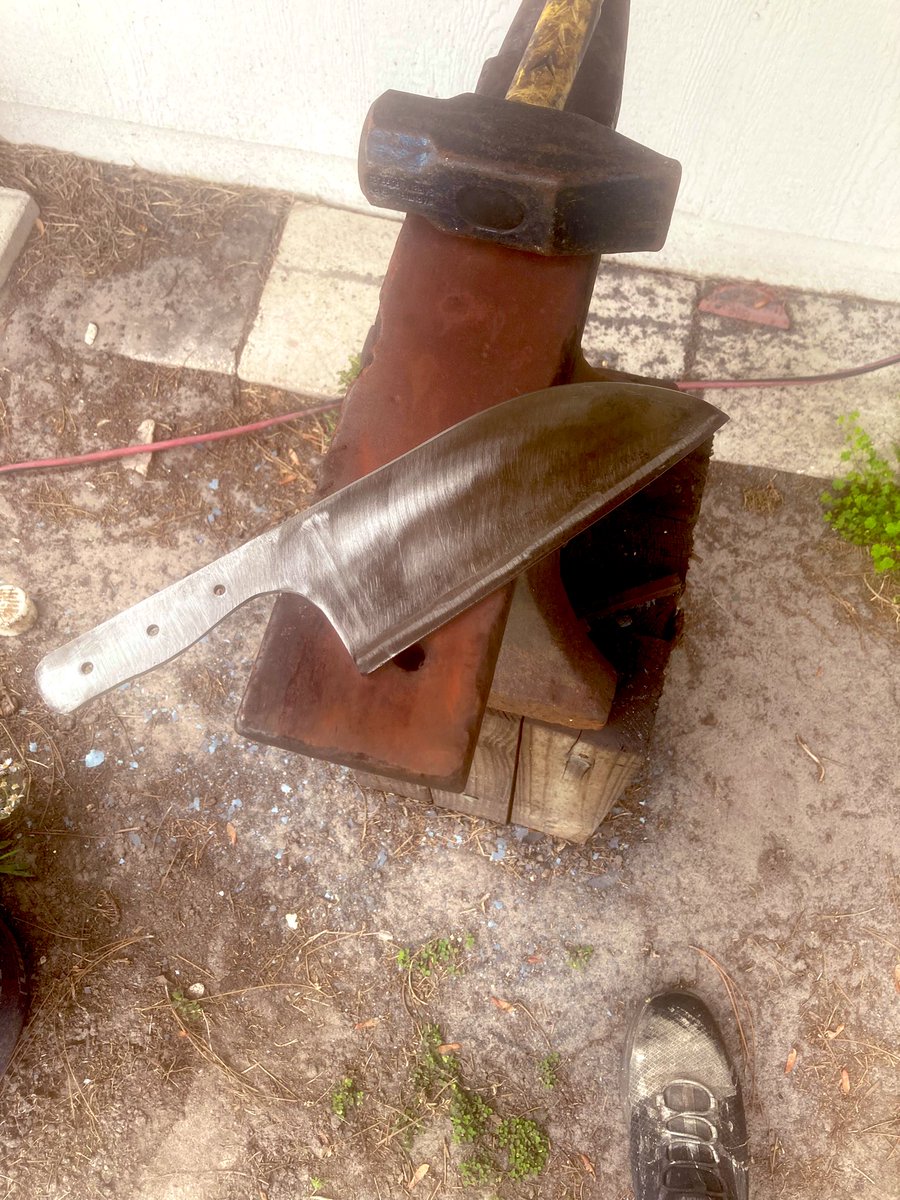 TheBlademaker tweet media