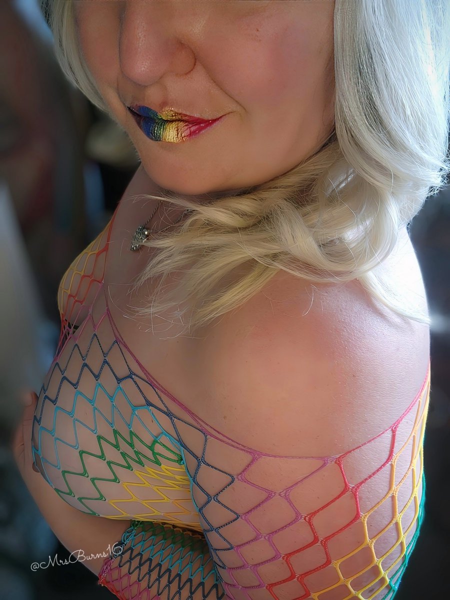 M1ssusburns tweet media