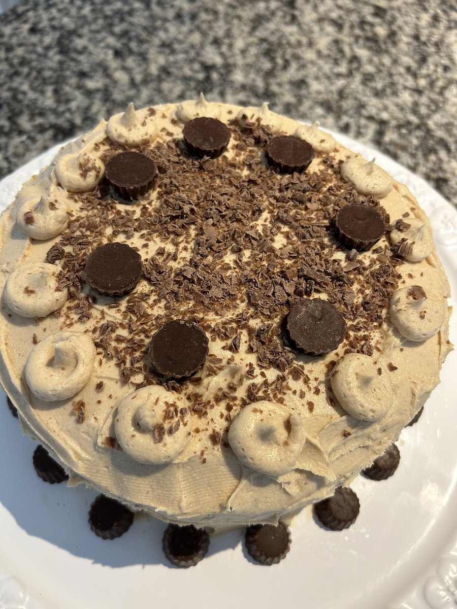 🇨🇦DeeBee🐝🇨🇦 tweet media