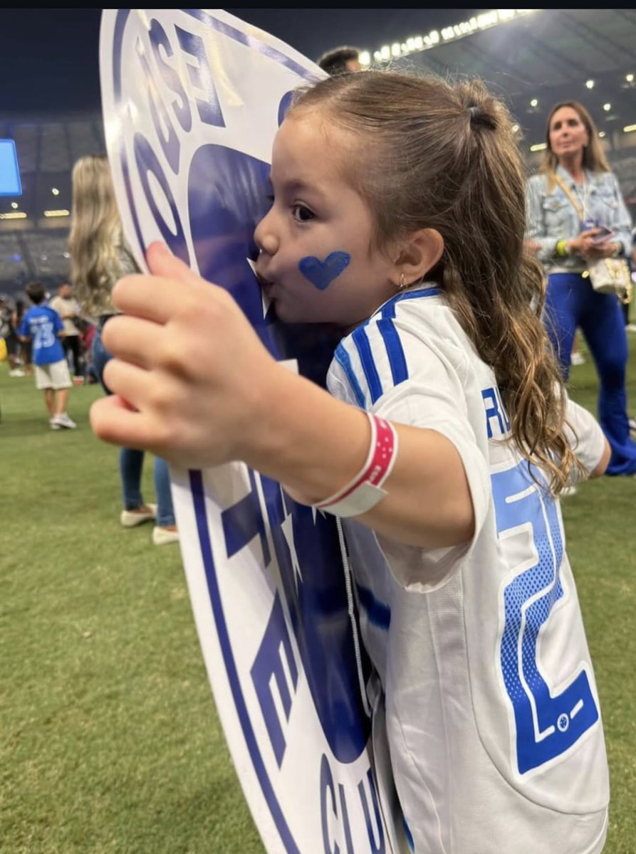 Edimilson Pires ᶜᵉᶜ tweet media