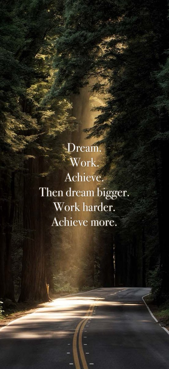 We don’t chase average, we strive for greatness‼️
Locked in, focused, and hungry for more.

LIKE | REPOST if you’re on that road to greatness 💯