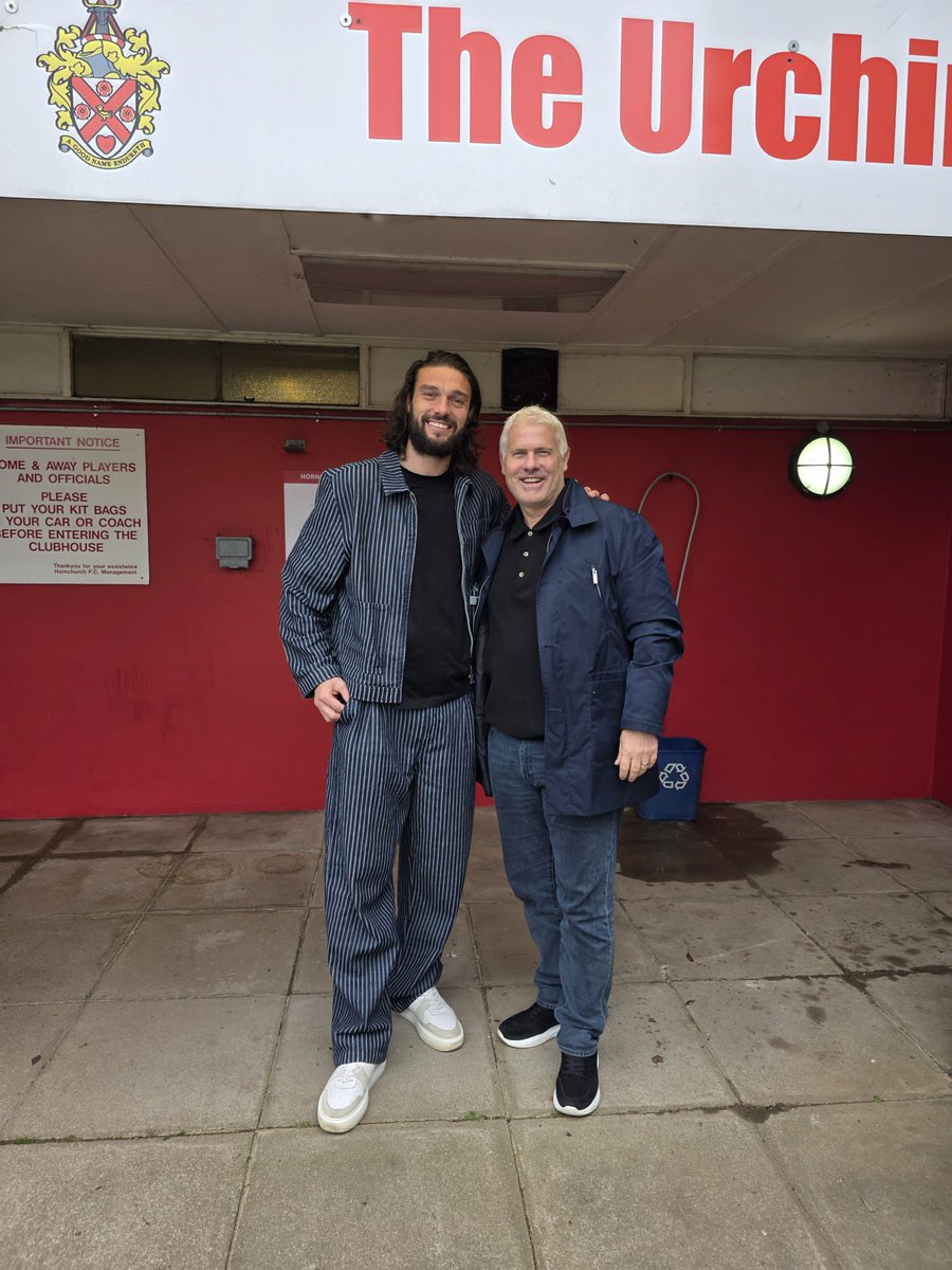 Billy Bonds Stand tweet media