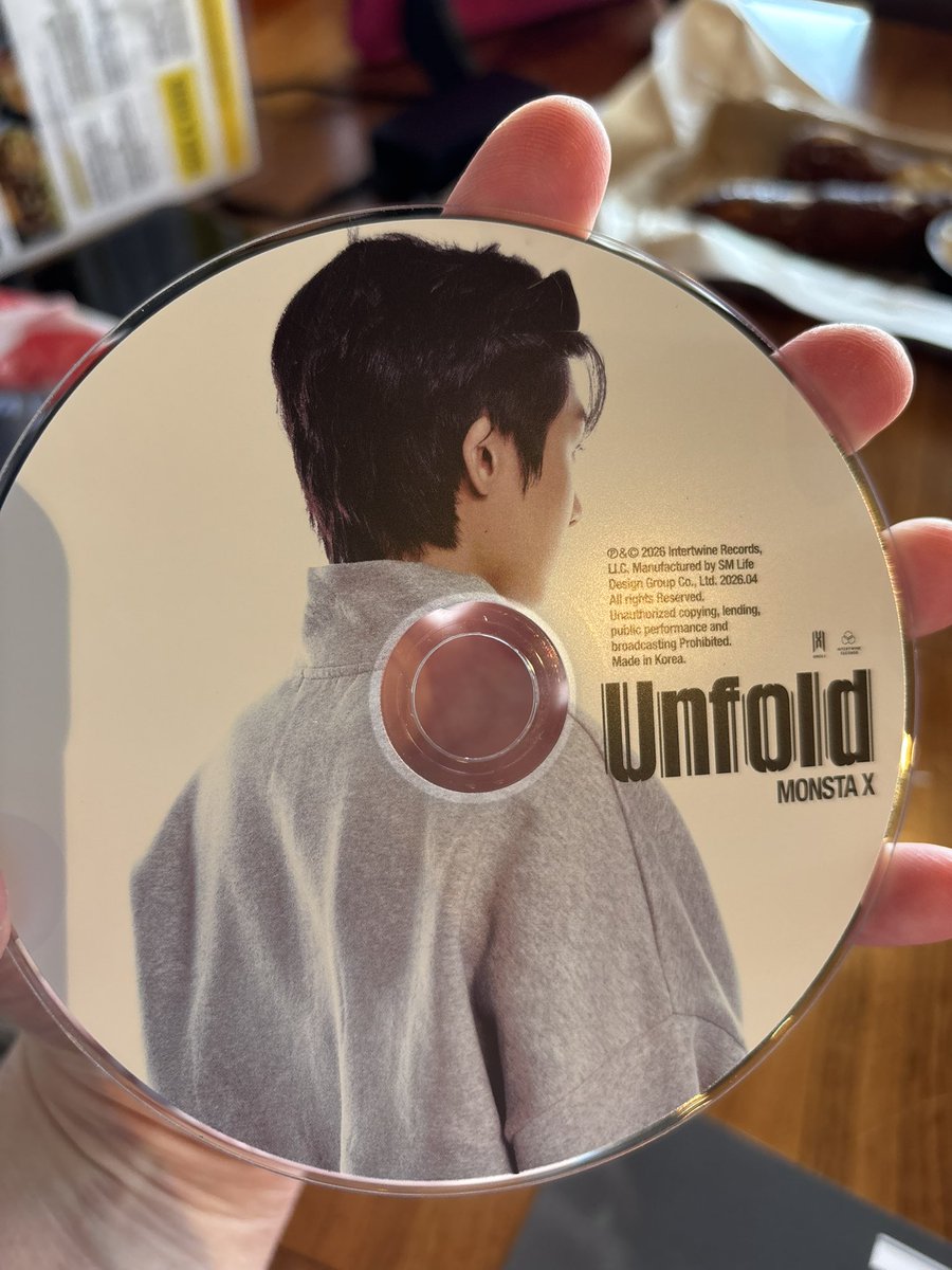 Melissa - IDK tweet media