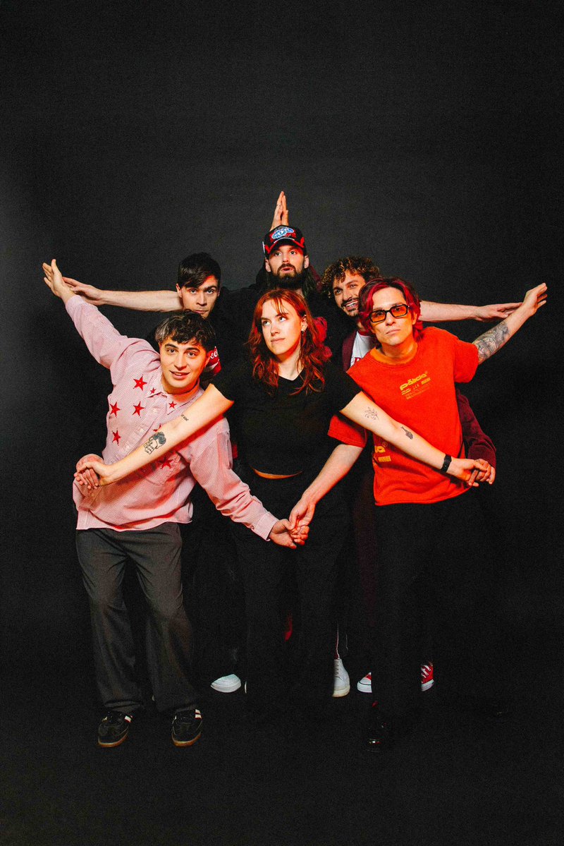 Evie 🌈 tweet media