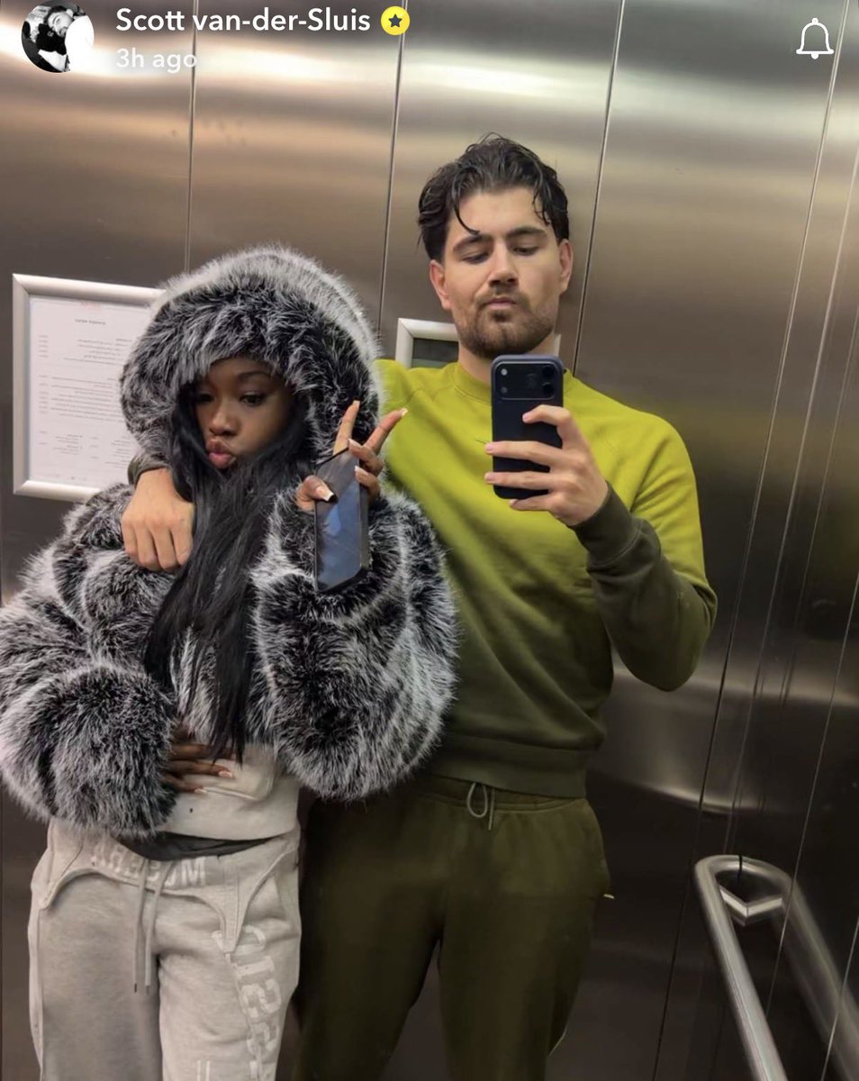 Ioana Ioana tweet media