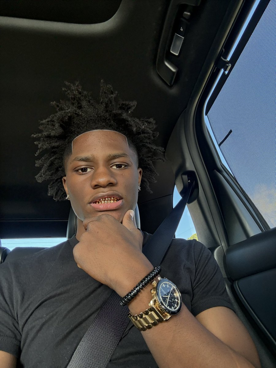 ya favorite gold mouth⭐️🔞👀 tweet media