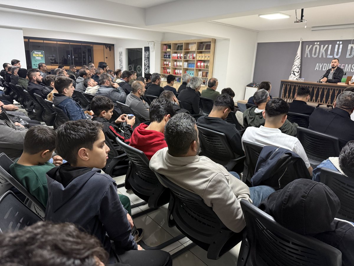 KokluDegisim09's tweet image. Mustafa ÇİFTÇİ'nin Sunumuyla Bu Hafta "Küfür Tek Millet
Müslümanlar Tek Ümmet"
konulu Panelimiz gerçekleştirildi, ardından çay ikramı ile beraber hasbihal edildi. 

İcabet edenlerden Allah razı olsun.

#İslam #aydın #Ümmet