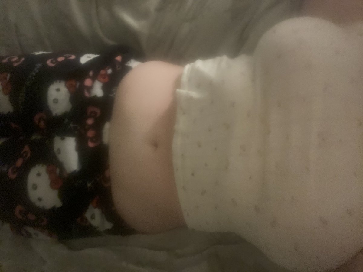 alien bunny tweet media