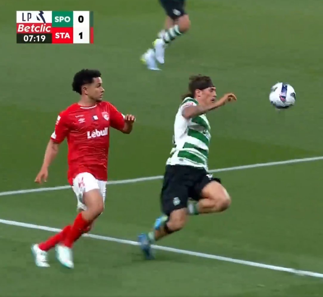 dinissvp tweet media