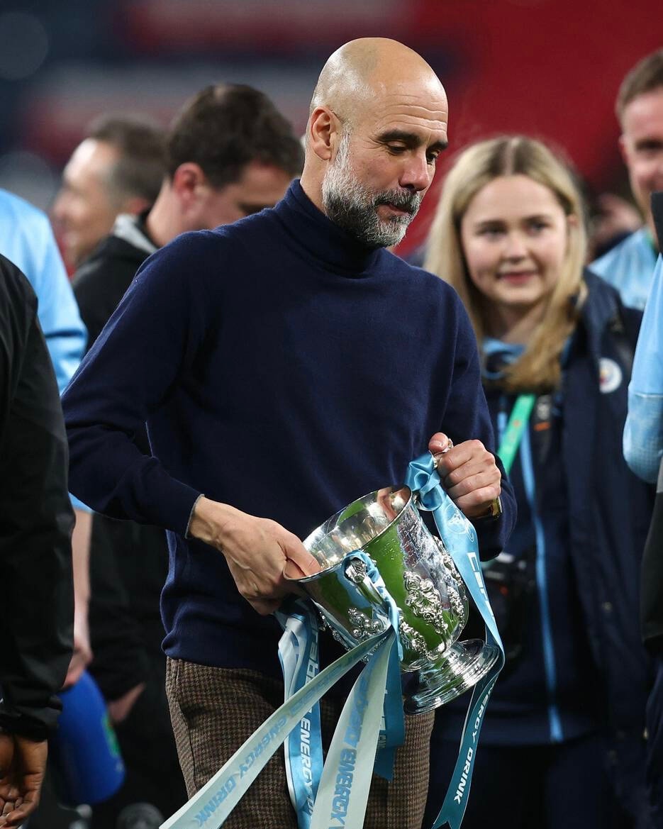cityreport_'s tweet photo. Pep Guardiola: “Brian Kidd said to me ‘nobody cares about this competition [Carabao Cup]’. Sir Alex [Ferguson] always puts the [reserve players out].

When you win four Carabao Cups in a row, five in ten years, it’s because you care. Since I arrived we tried to make every game, even in pre-season, ‘you have to win’, [to change] the culture.

You cannot achieve 19 trophies in nine years if you don’t think every single game is important in every single competition. You cannot. That proves it.”

🎥 https://t.co/gHxoKa2wrt