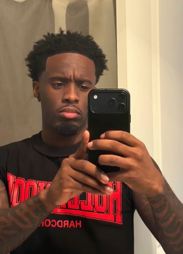 RUTH 🇨🇦 tweet media