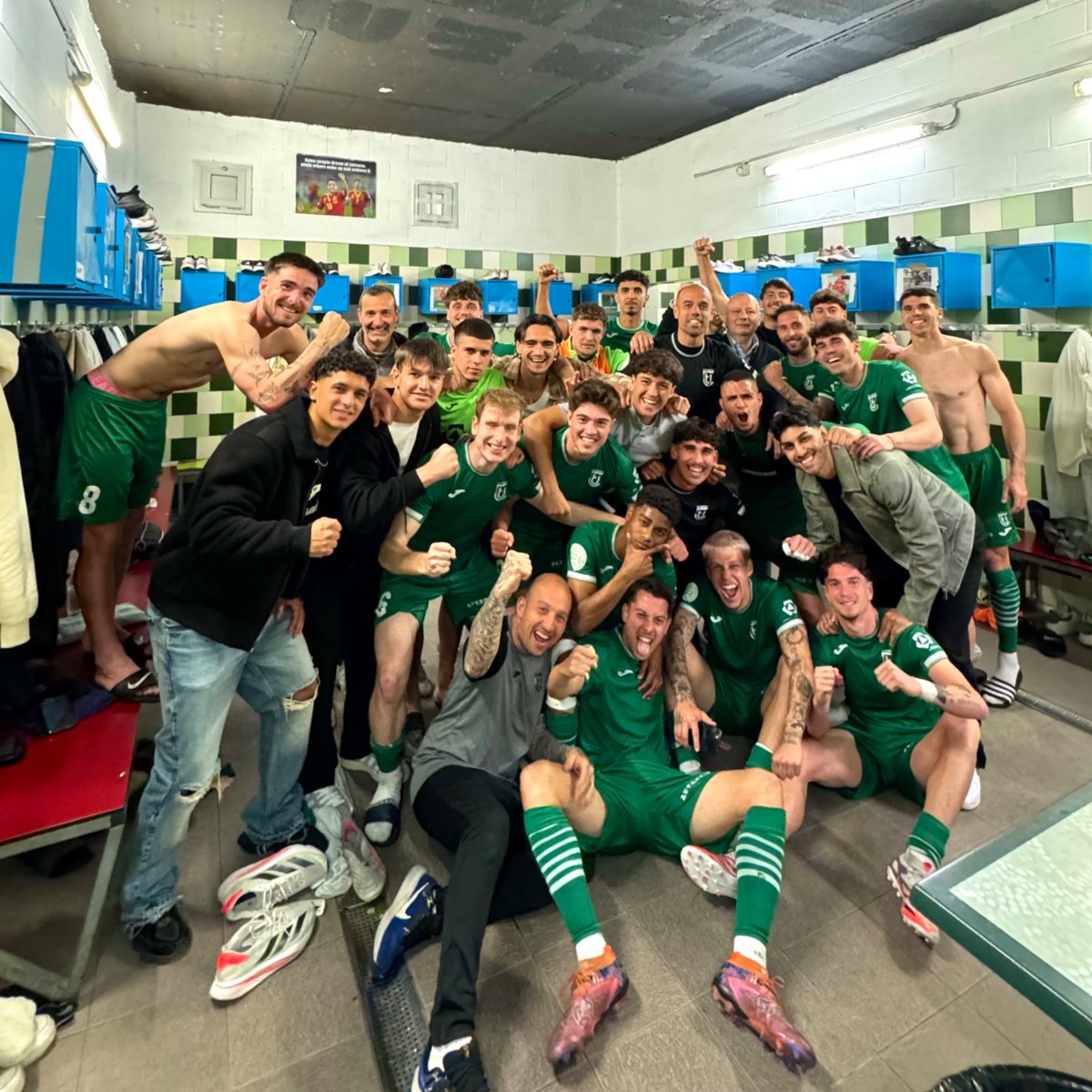 UE Cornellà 💚 tweet media