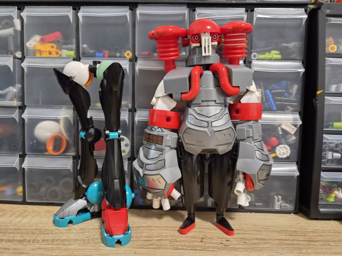 Bruh_i0nicles tweet media