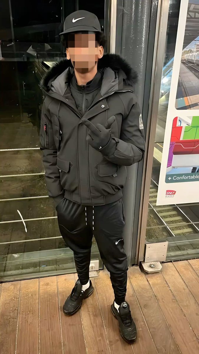 𝓶𝓲𝓻𝓪 tweet media