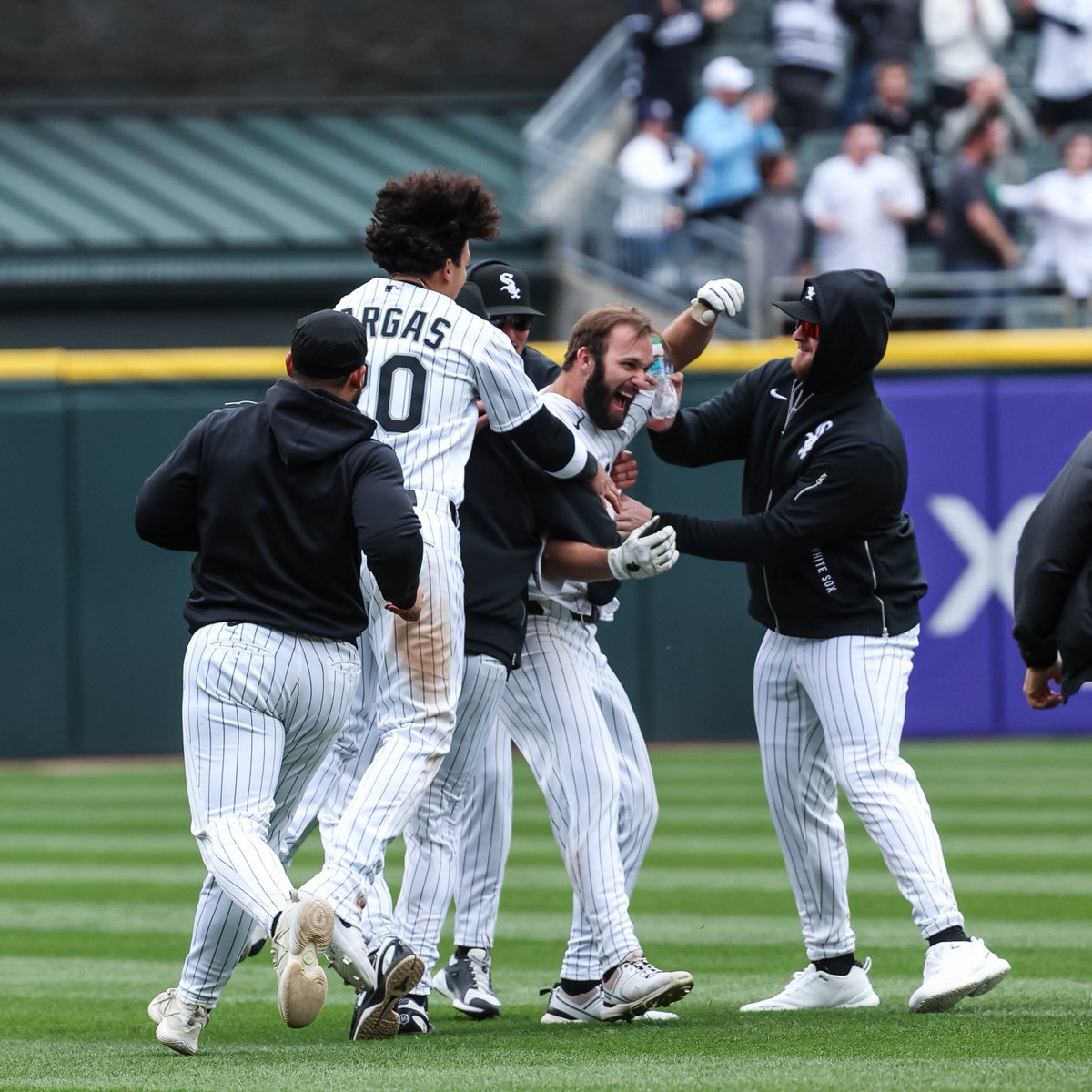 Chicago White Sox tweet media