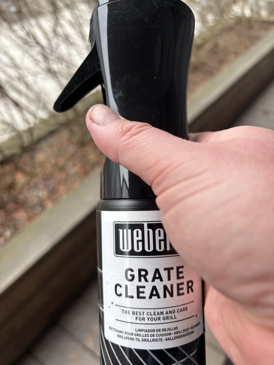 Mika Rossi tweet media