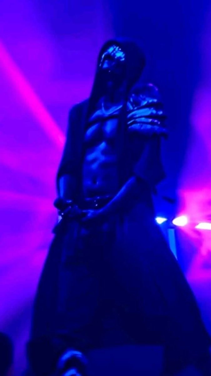 ace!!๐ชฝ(is jojo posting!!!) tweet media