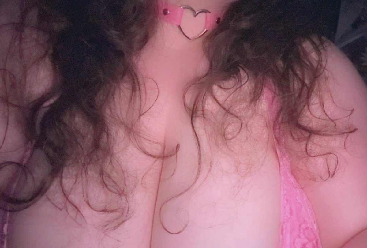 Lilly🩷 tweet media