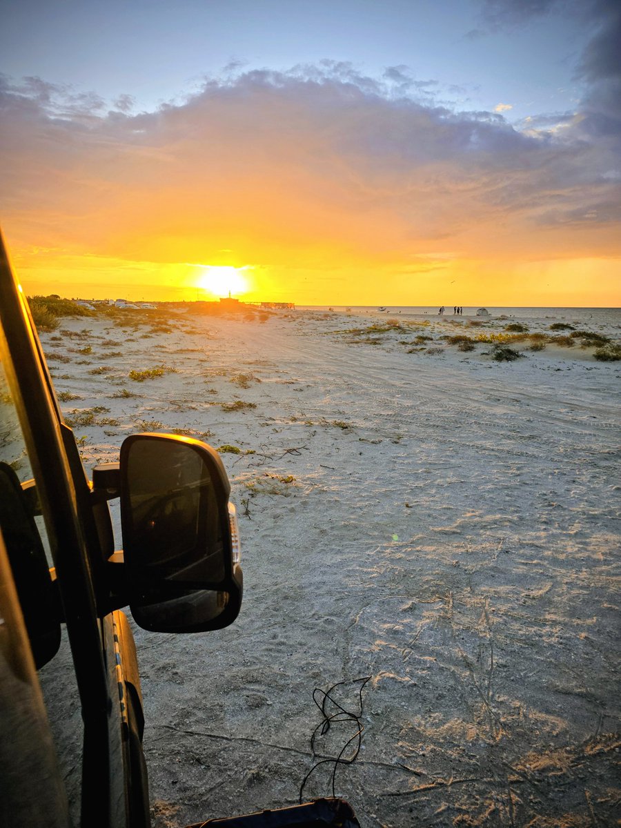 Dr. Clown, PhD tweet media