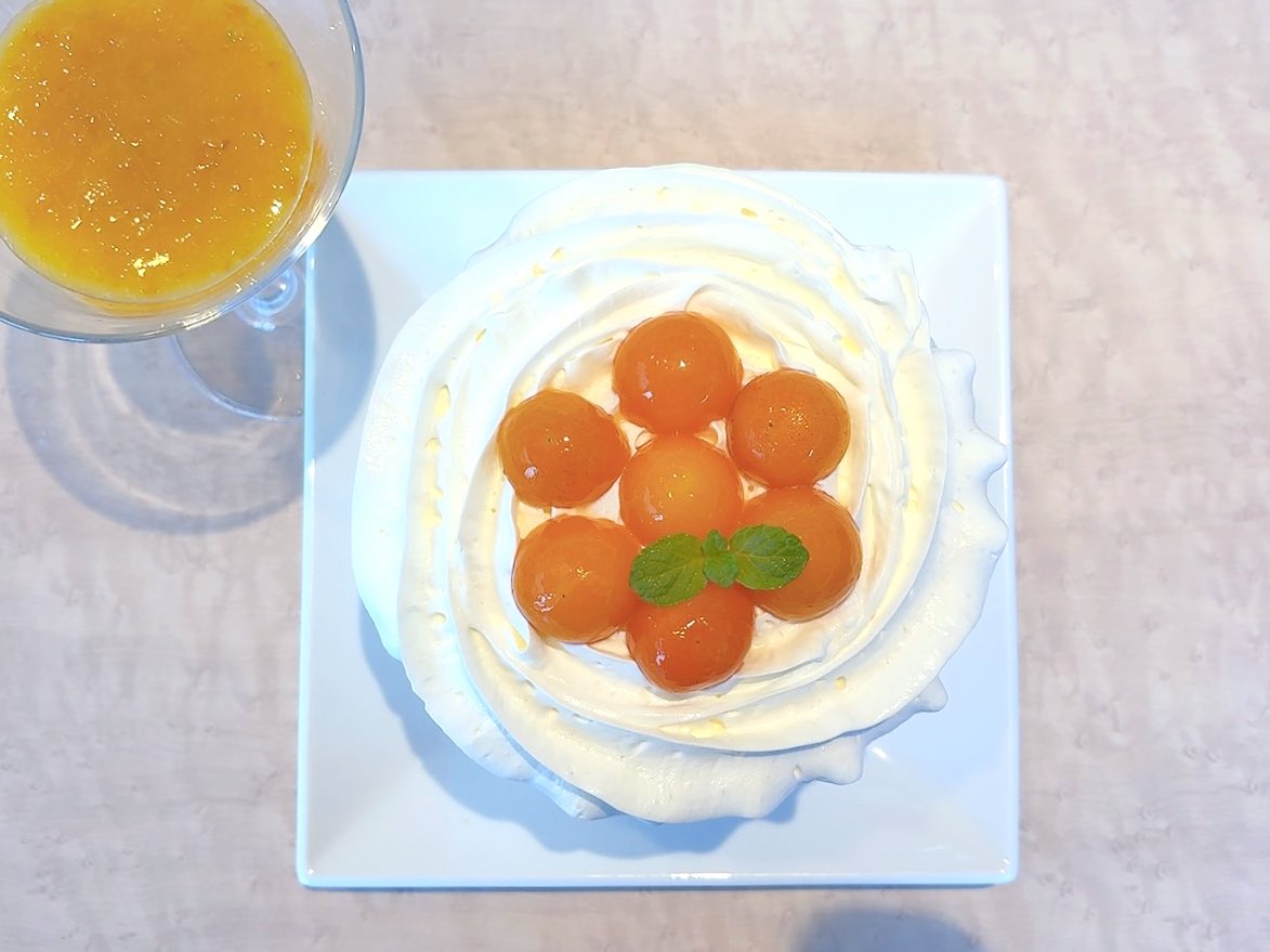 chiko_ri_'s tweet photo. そろそろ終了のようなので
大好きな金柑のアレンジをお願い🙏✨
金柑ショート(R)🍧
ベースはミルク🥛
新しいmenuも気になったけど
心残りのないようにいただきました🍊
コンポートもソースも美味しすぎて
これもスプーンがとまりません🥄

#KORICAFEANNIVERSARY https://t.co/ezcmvfw9Ro