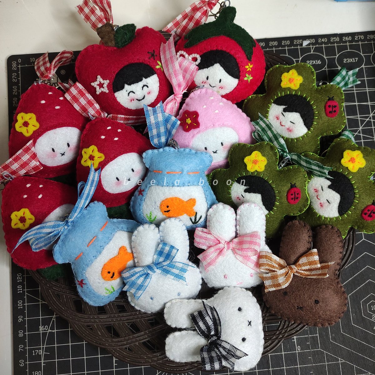 bila𐙚 sell keychain tomat apel 🍅🍎& phone strap tweet media