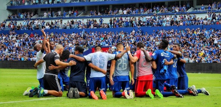 Del Emelec toda la vida ⚽💡 tweet media