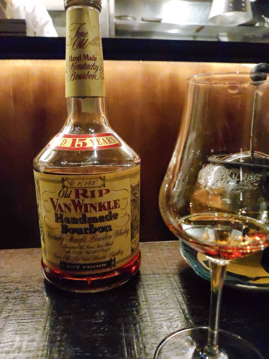 Caras 🌗 Raven tweet media