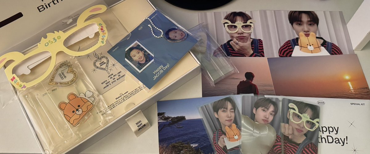 hiruncart's tweet photo. 🛒 — ꒰ wts lfb the boyz ꒱ 

‼️REPRICED

 ᯓ★ jacob 2024 birthday special kit .ᐟ

₱1,300 (₱1,100 payo)

— unsealed but complete inclusions
— payo / 50% nrdp rembal in 3 days
— x if sensi &amp; impatient
— reply / dm to buy

⌗ tbz jacob bae ph https://t.co/zqrbJxLMSg