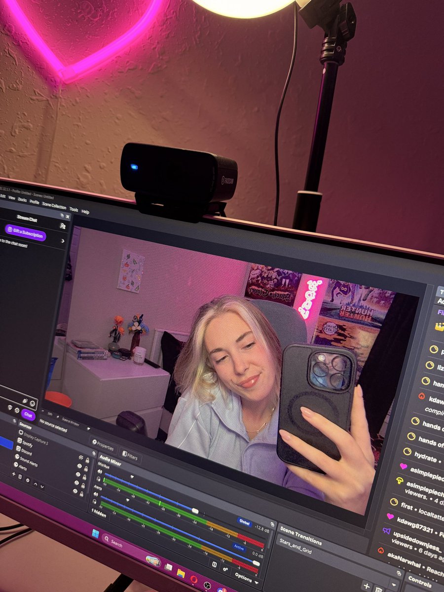 des 🎮 tweet media