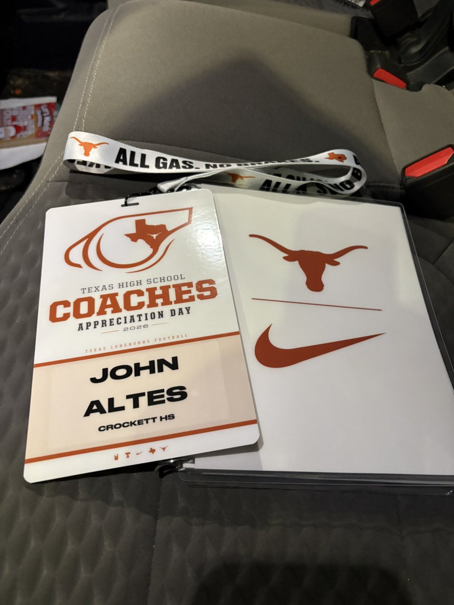 Coach John Altes tweet media
