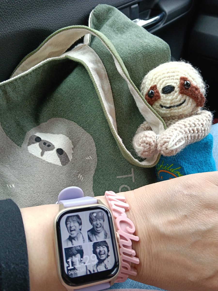 まやの tweet media