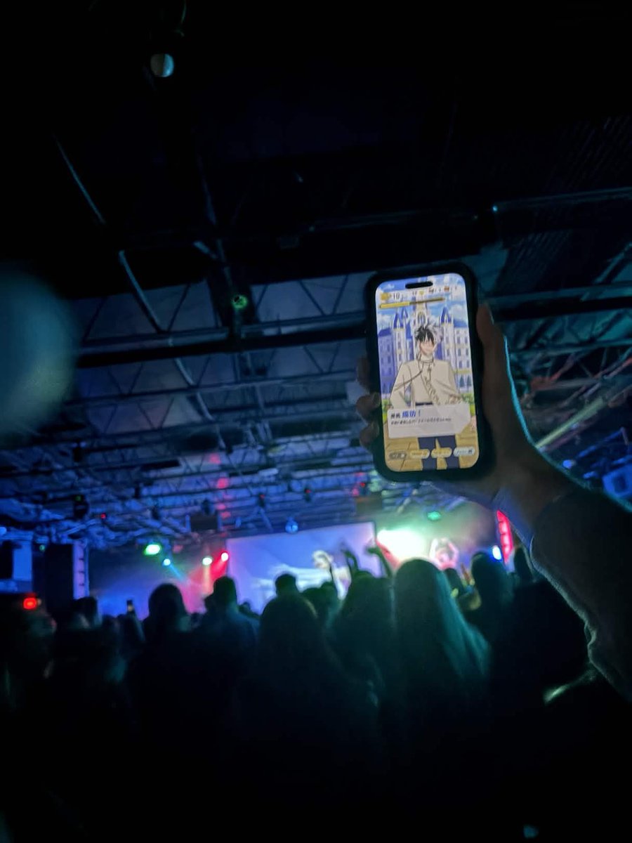 booler #UKEBRAD tweet media